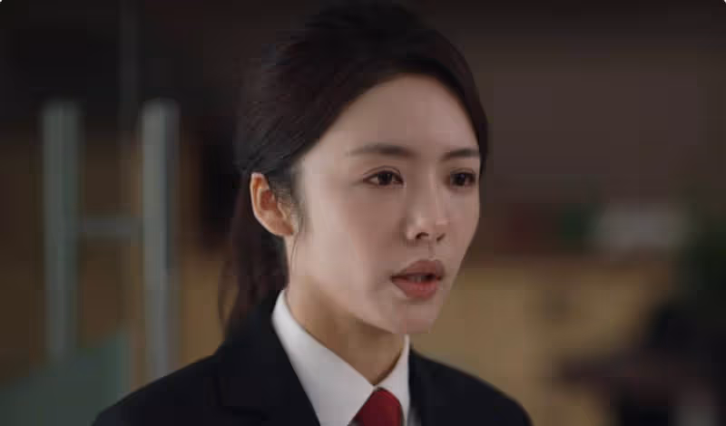 換戲如換臉？在《掃黑風暴》和《底線》的表演之後，他愣住了，卻沒有認出「海