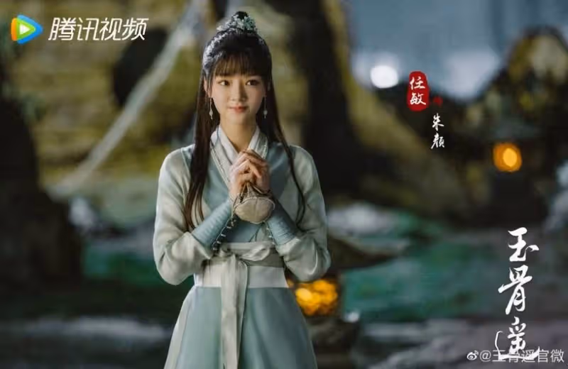 肖戰最搭CP感排名!搭趙露思、李沁更勝官配,白鹿客串也上榜,但都贏不了這位
