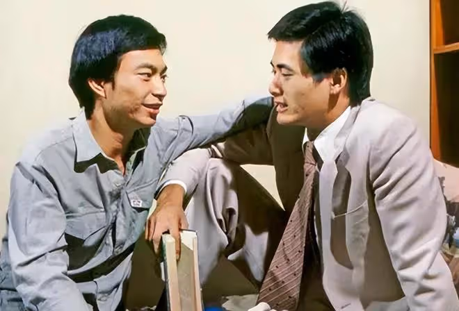 65歲廖偉雄定居國外,現身農場救有病榴槤樹,曾稱想投資當地農業