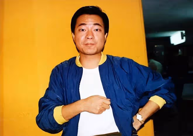 65歲廖偉雄定居國外,現身農場救有病榴槤樹,曾稱想投資當地農業