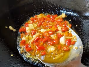 微辣、蔥香濃郁，羊肉香嫩不膻的蔥爆羊肉丨3分鐘出鍋好吃的連蔥都不剩
