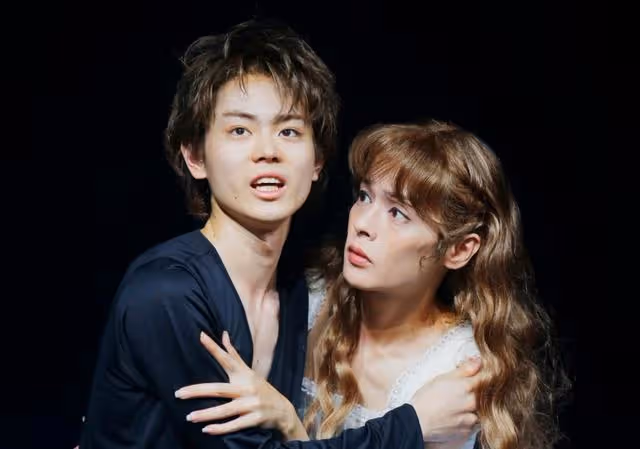菅田將暉&小松菜奈倫敦蜜月回國途中首次被拍!有移居海外傾向?