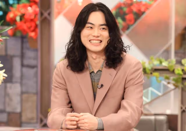 菅田將暉&小松菜奈倫敦蜜月回國途中首次被拍!有移居海外傾向?