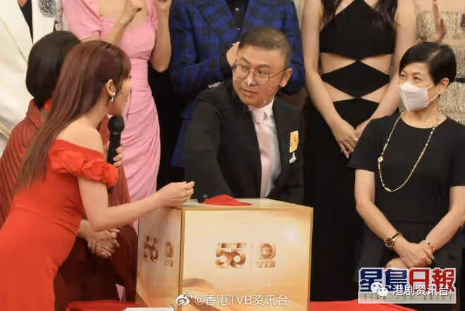 幸運大抽獎汪阿姐抽中261萬現金!金豬仲有55個員工中獎好lucky