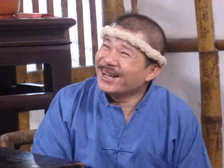 謝謝大家給機會!《戲說男星》無戲可拍,轉行在游覽車賣東西賺錢,現年薪僅5萬