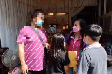 台灣處處有溫情！「彰化小兄妹喪父」愛心人士捐款60萬，車行老闆慷慨出手：「支付一直到大學費用」