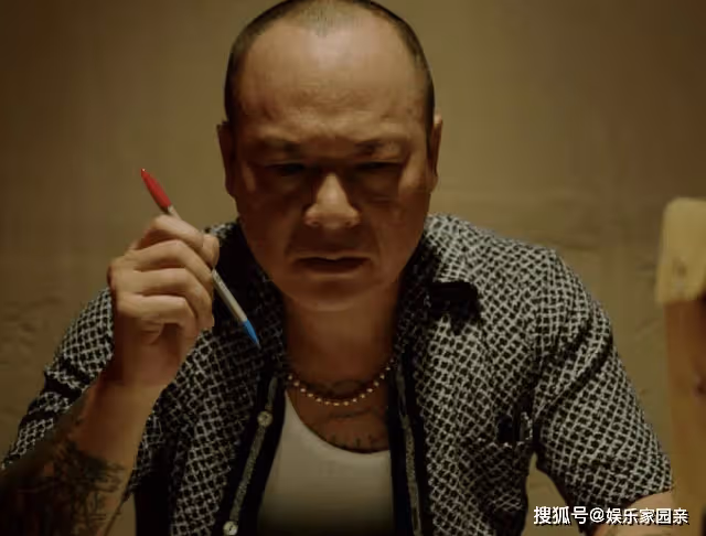 他是香港最真實的古惑仔,20年前教王傑飆車,今65歲身價上億