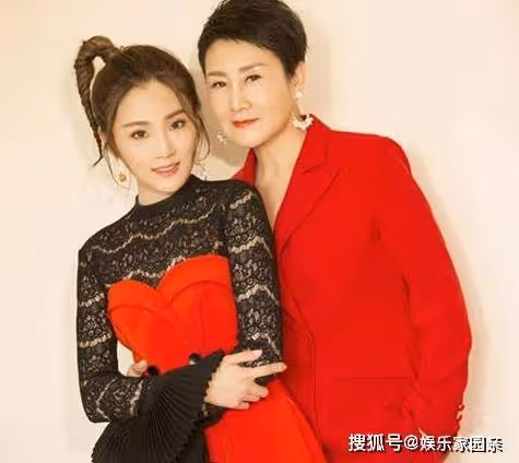這些明星竟然是母女關係,足足被騙了十年,藏得太深