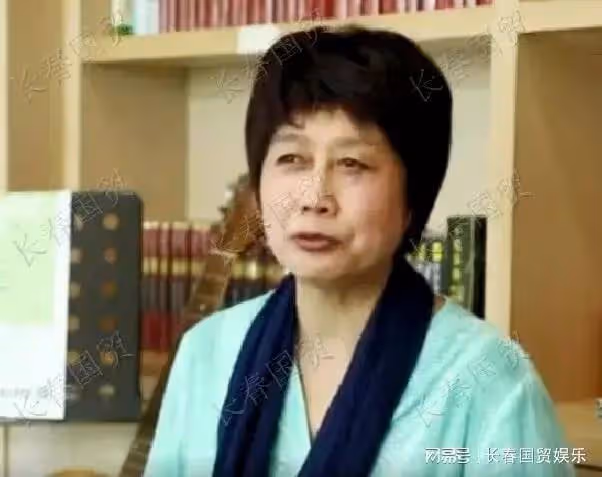 得罪姜昆?央視名主持汪文華現狀如何