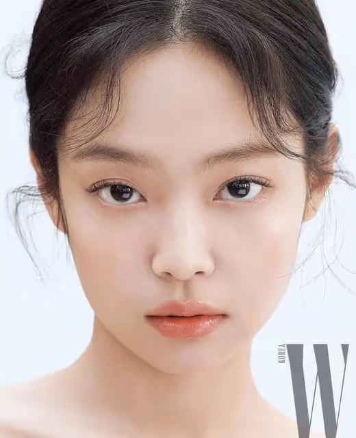 細思極恐!疑似Jennie金泰亨吃飯合照流出,但是餐廳位置較為偏僻