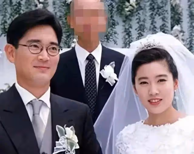 三星前太子妃和影帝李政宰的瓜