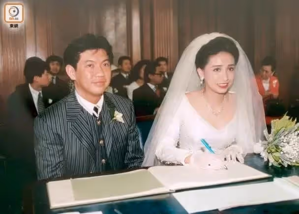 被封殺後嫁入豪門，她是香港第一「凍齡女神」