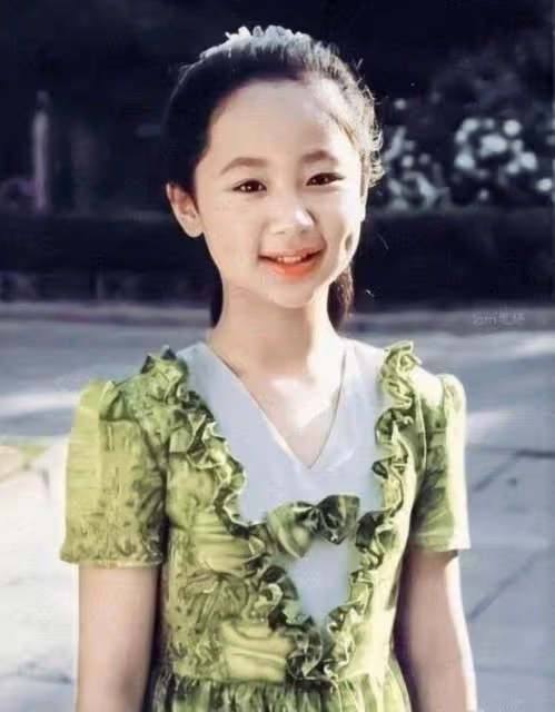 本以為小宛如是楊紫的顏值巔峰,沒想到《少年康熙》中才是小仙女