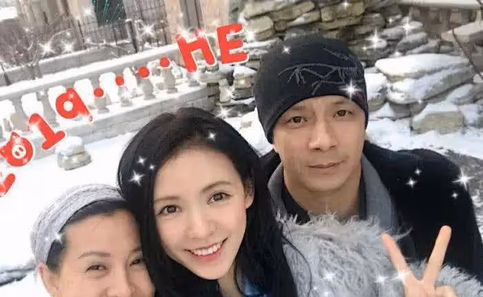 本以為張予曦遺傳了媽媽的美貌,看到爸爸的顏值,這娘倆得有多幸福