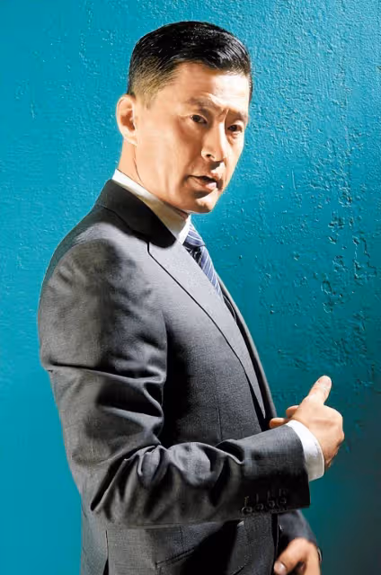 於榮光：曾經蓋過李連杰風頭的亞洲史泰龍，因善意的謊言被罵不孝
