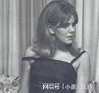 安妮公主愛恨分明：罵黛安娜傻，心疼紅髮哈里，拒絕向卡米拉行禮