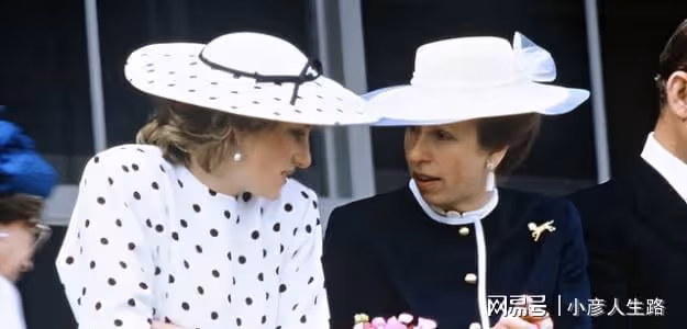 安妮公主愛恨分明：罵黛安娜傻，心疼紅髮哈里，拒絕向卡米拉行禮