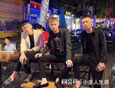 繼二驢之後,網紅宇將軍再次叫囂高迪、辛巴、劉叉叉,網友:飄了