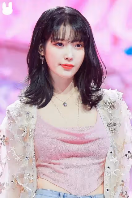 IU 李知恩的生涯檔案!唱而優則演全網唾棄、曾被選「最討厭女星」