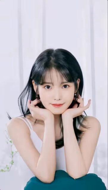 IU 李知恩的生涯檔案!唱而優則演全網唾棄、曾被選「最討厭女星」