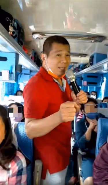 謝謝大家給機會《戲說男星》自毀前程沒戲拍「跑去遊覽車叫賣」 「靠雙手賺錢」婆媽超捧場