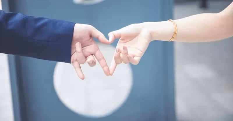 妻子要和公婆同住，丈夫強烈阻攔：我父母的房憑啥送給你弟弟結婚