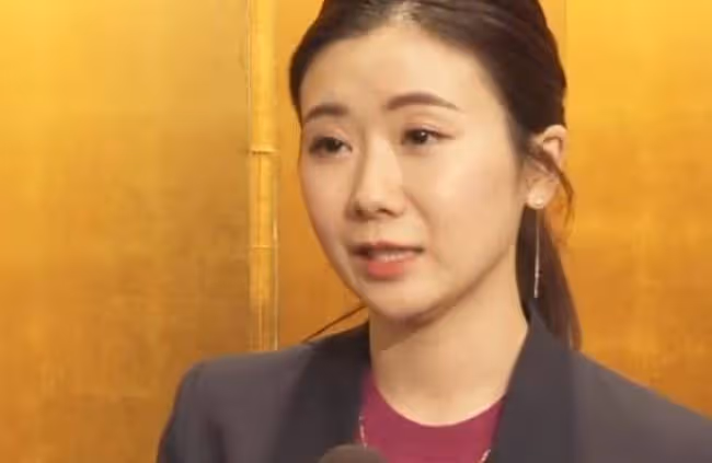 福原愛露面精神憔悴消瘦 採訪中感謝中國朋友