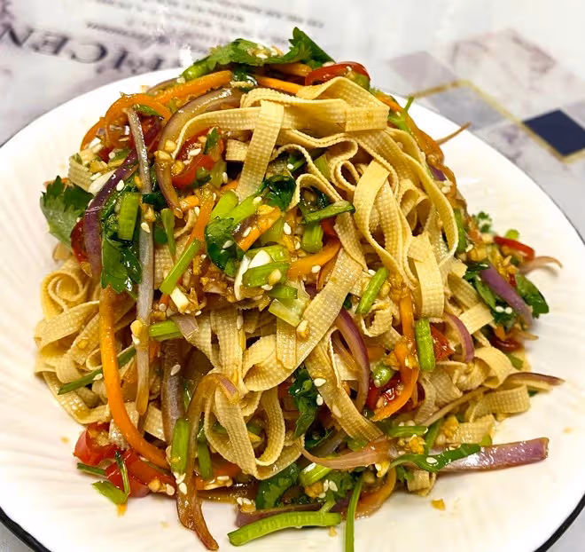 熗拌豆皮絲