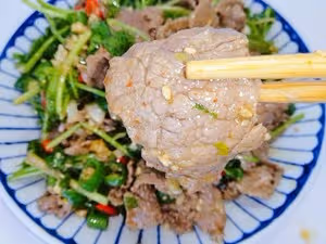 香菜拌牛肉