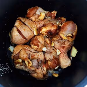 電飯煲燒雞腿，超級簡單，因為懶