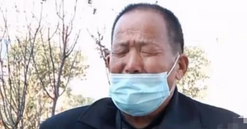 兒子任性離婚，兒媳丟下孩子就走了，我們老兩口苦啊
