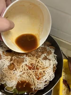西紅柿豆角燜面