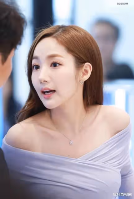一部劇一張臉！「換頭女王」朴敏英，36歲淪為韓國財閥的玩伴