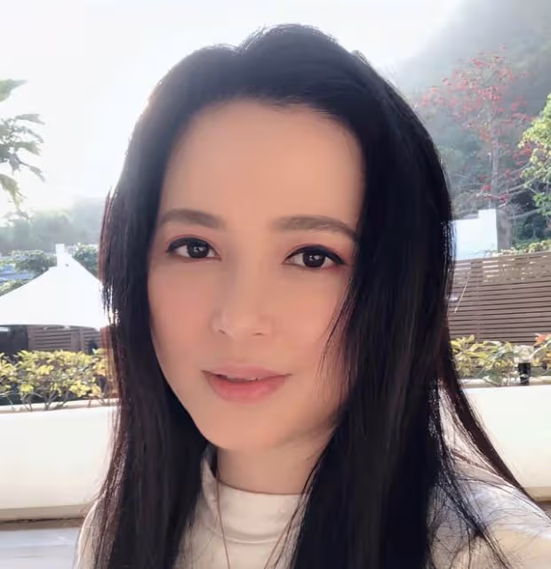TVB知名女星強勢回春!顏值不輸現任港姐,因患哮喘疾病堅持丁克