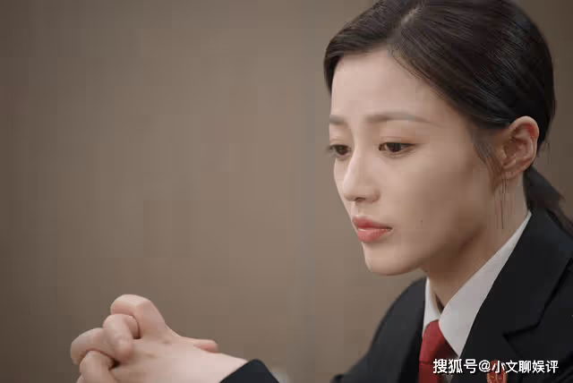 《底線》想要對弒母案兇手網開一面？宋羽霏的同情心，犯了法官大忌
