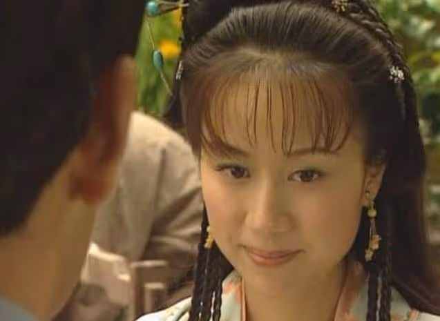 她是劉愷威最愛，卻甩劉愷威嫁豪門，婚後生活苦不堪言