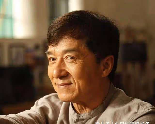 她被周潤發、成龍、胡歌力捧，今從京城四美淪落為四線演員！