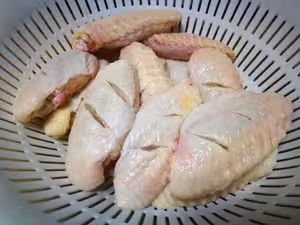 做夢都還在回味的黑胡椒雞翅
