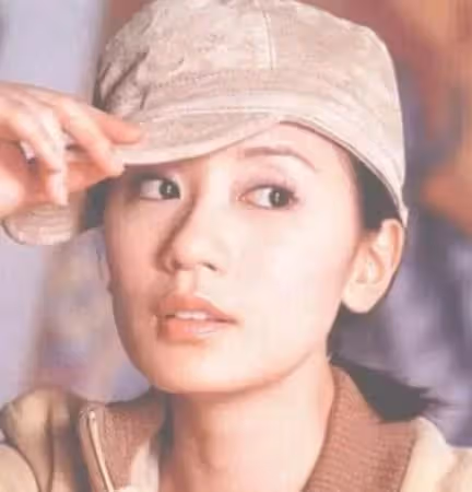 基因超強！媽媽「神顏值」難怪賈靜雯那麼美　祖孫三代站一起「根本同個模子」出來的！