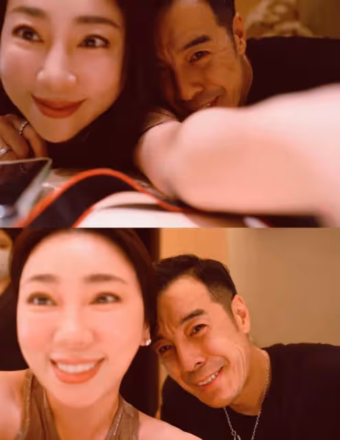 海一天夫婦同游故宮大秀恩愛！老婆穿緊身背心，白皙豐腴美腿矚目