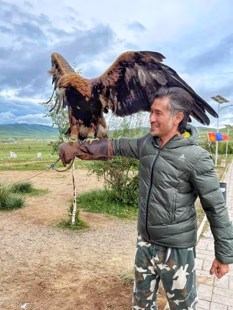 蒙古電影演間諜社交網漲粉　葉良財無懼被封殺