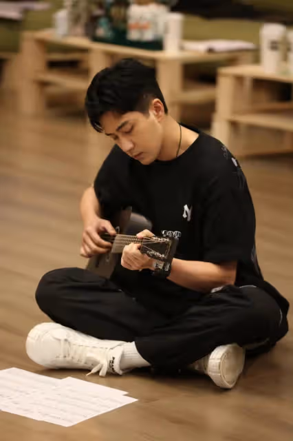 港星男人真的MAN爆鏡!盤點 9 位披荊斬棘哥哥,吳卓羲最有趣還會下廚,無敵圈粉~