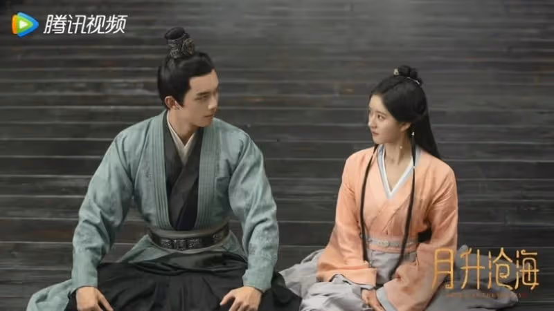 《星漢燦爛》8個「吳露可逃」值得狂嗑的理由!吳磊抱腰護妻Man爆,戲外同框甜度更高!