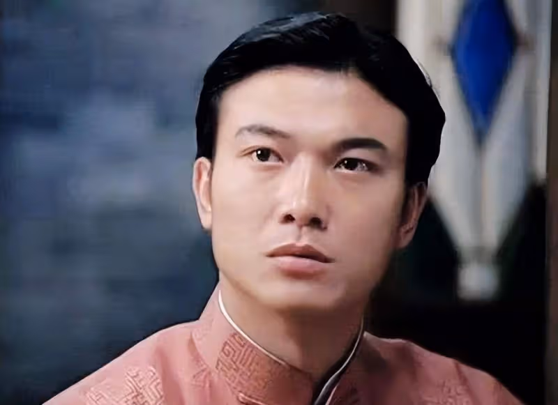 錢小豪說起李連杰,我又撞又打,卻被李連杰踢了回來