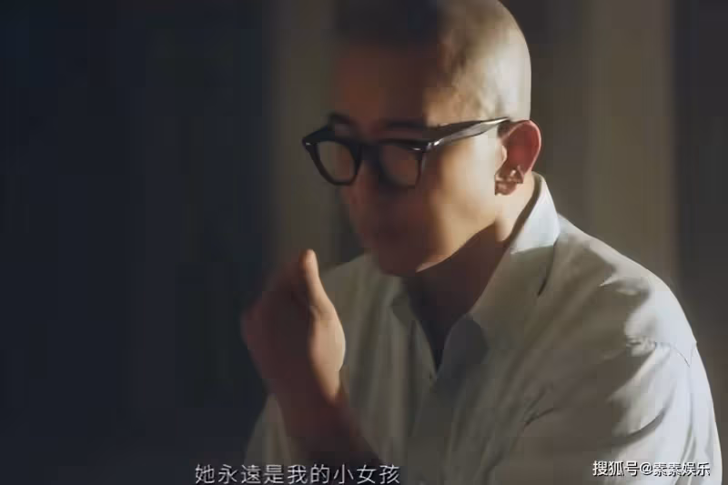 具俊曄公開向大S求婚的片段,手拿鑽石項鍊喊話:老婆我愛你