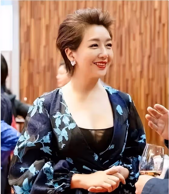 離過婚的田小潔,是怎麼得到江珊的認可的?