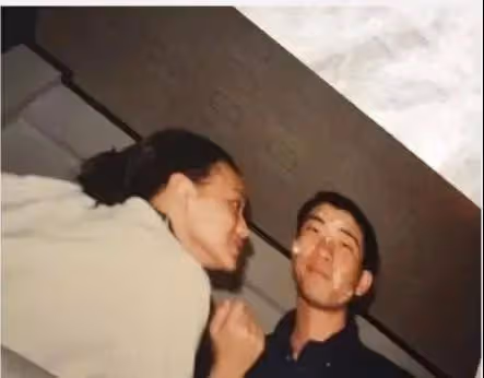 王千源：出道18年無戲拍，40歲成影帝，成名背後是妻子的不離不棄