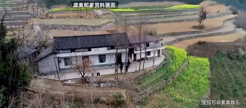 龐麥郎開始逆襲賺大錢,與前經紀人鬧掰,多次強調自己沒有精神病