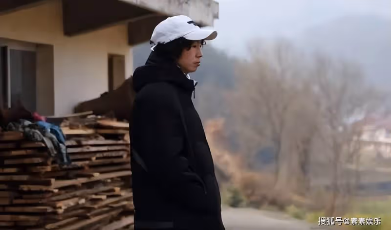 龐麥郎開始逆襲賺大錢,與前經紀人鬧掰,多次強調自己沒有精神病