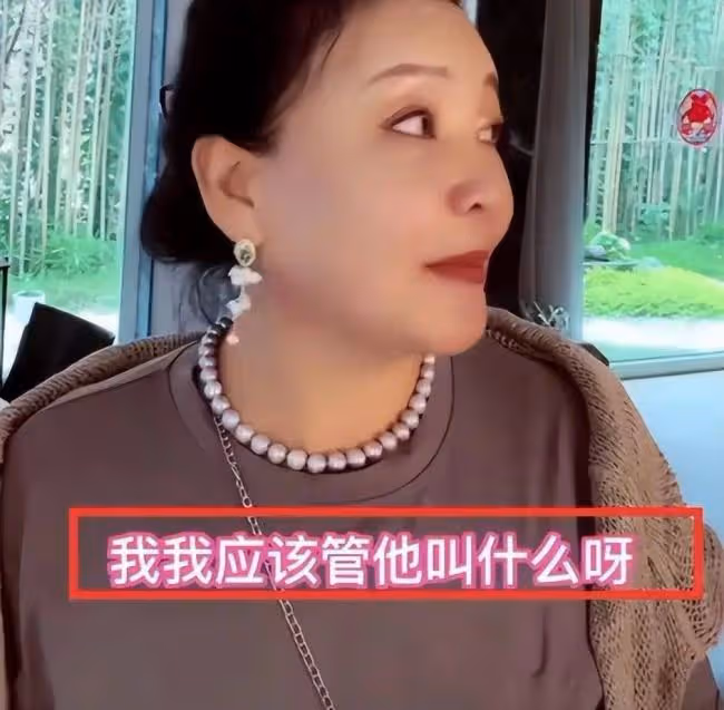 張蘭稱大S討厭蟑螂不回大陸 和韓國男人恩愛許久